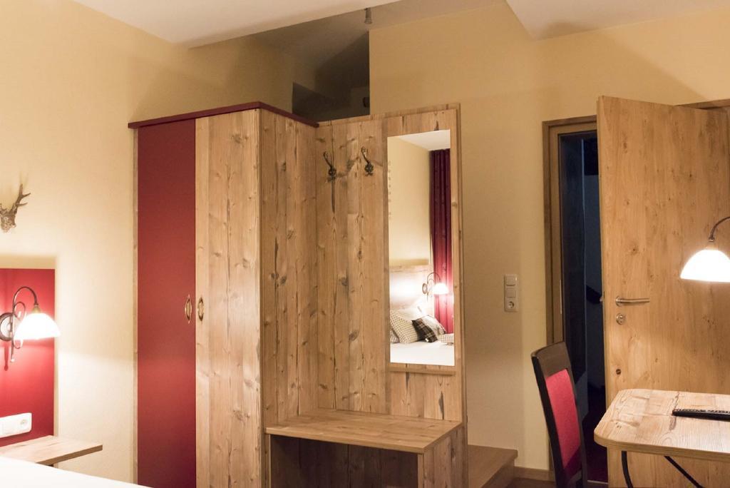 Hotel Echinger Hof bei München Zimmer foto